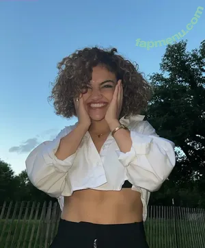 Laurie Hernandez / American gymnast / lauriehernandez nude photo #0144