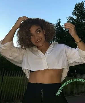 Laurie Hernandez / American gymnast / lauriehernandez nude photo #0145