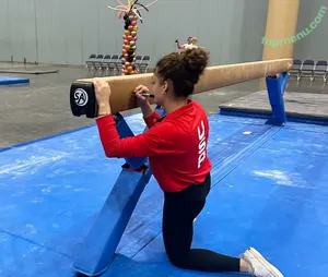 Laurie Hernandez / American gymnast / lauriehernandez nude photo #0157