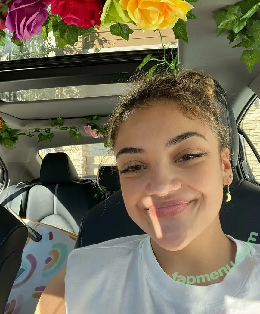 Laurie Hernandez nude photo #0056 (American gymnast / lauriehernandez)