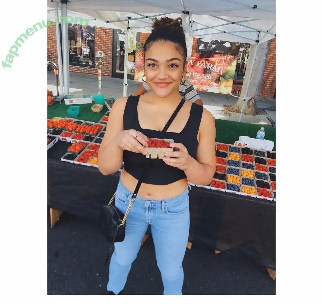 Laurie Hernandez nude photo #0125 (American gymnast / lauriehernandez)