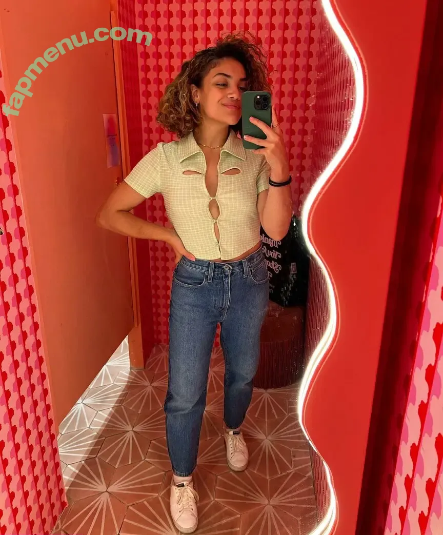 Laurie Hernandez nude photo #0152 (American gymnast / lauriehernandez)