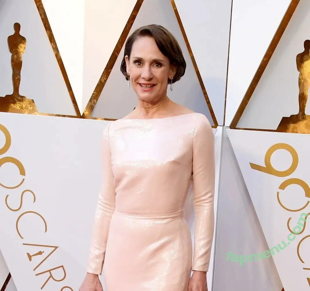 Laurie Metcalf nude photo #0001 (Laurie Metcalf)