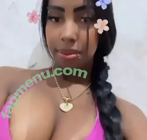 Laurinha Vip nude photo #0001 (Laurinha Santos / laurinha.vip__)