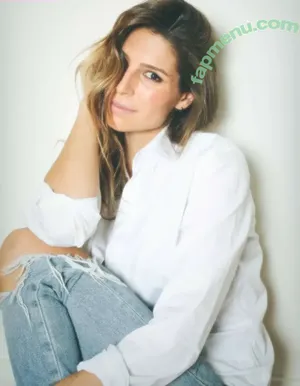 Laury Thilleman / laurythilleman nude photo #0153