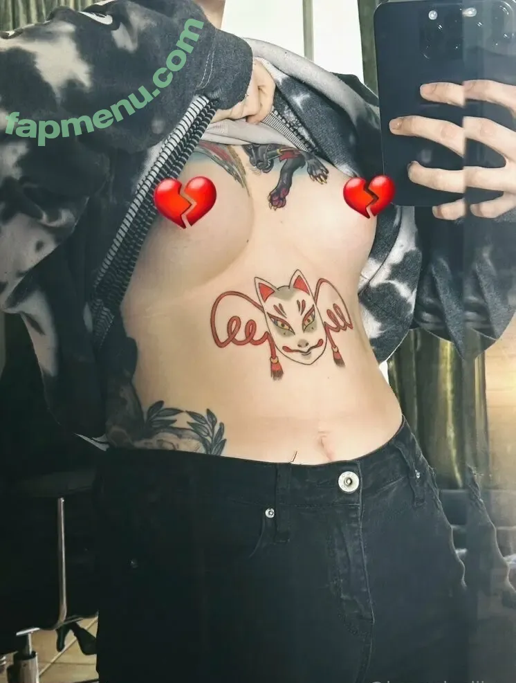 lav3ndersmok3 nude photo #0005 (lavenderandmac)