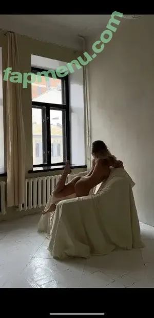  nude photo #0102