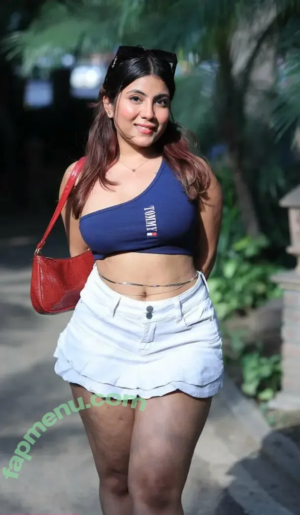 Lavanya Pandiya nude photo #0063 (lavanyapandiya)