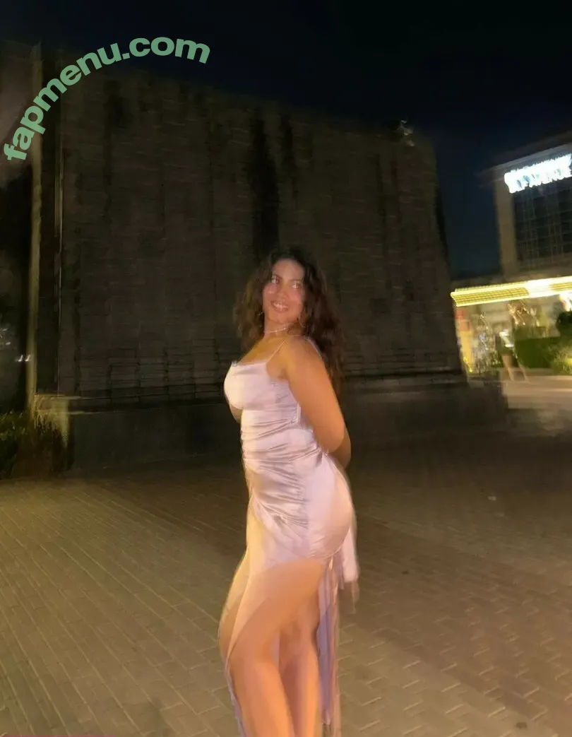 Lavanya Pandiya nude photo #0064 (lavanyapandiya)