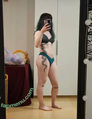 Lavendersmol nude photo #0161
