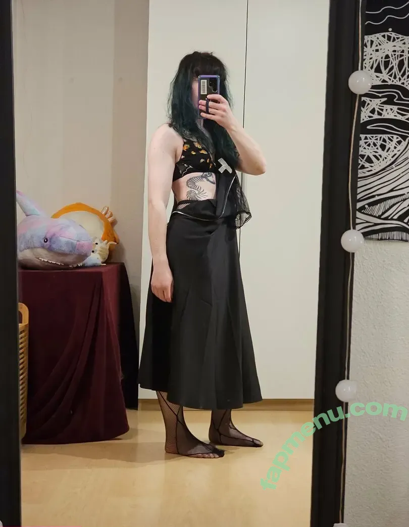 Lavendersmol nude photo #0146 (Lavendersmol)