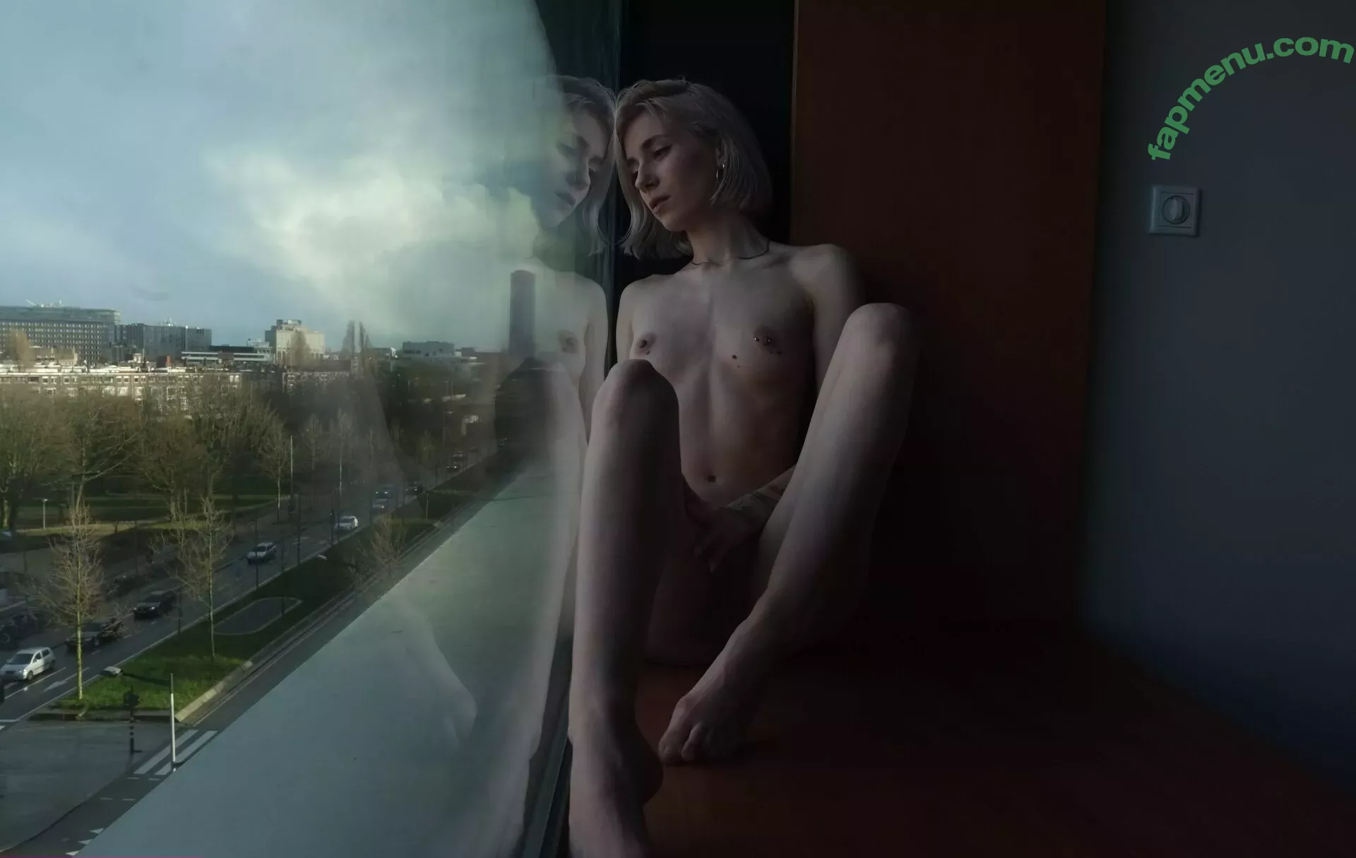 lavishulula nude photo #0307 (UlulaXx / lavinaluo)