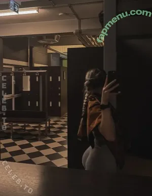 Lavrasophie / getfitbylaura nude photo #0078