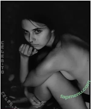 Lawwender / bl0bfishfurry / lorender3 nude photo #0060