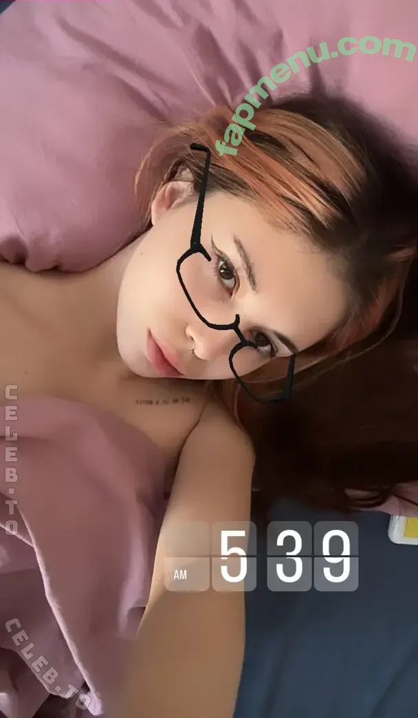 Lawwender nude photo #0039 (bl0bfishfurry / lorender3)