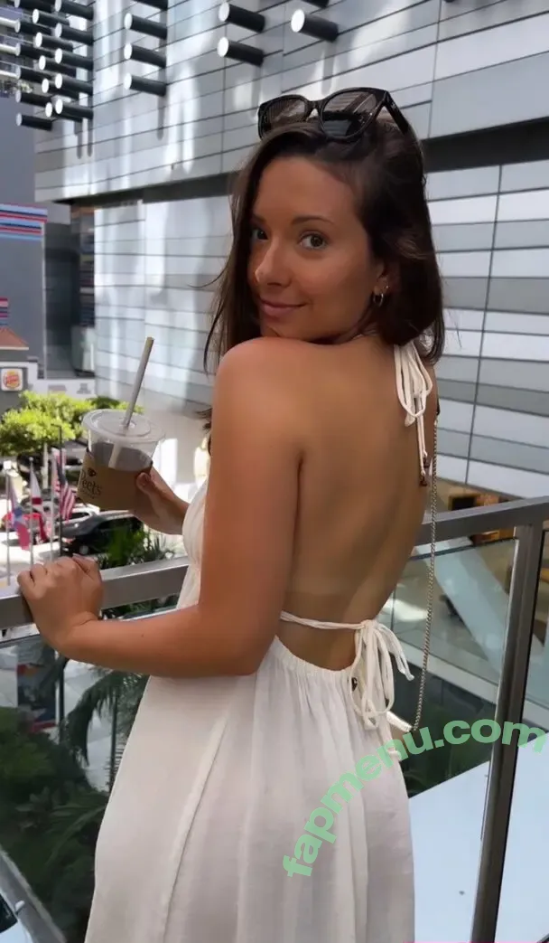 Layah Heilpern nude photo #0026 (Layahheilpern)