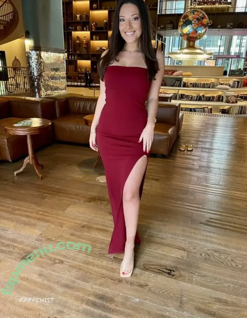 Layah Heilpern nude photo #0031 (Layahheilpern)