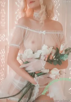 Layana Devis / layanadevis nude photo #0064