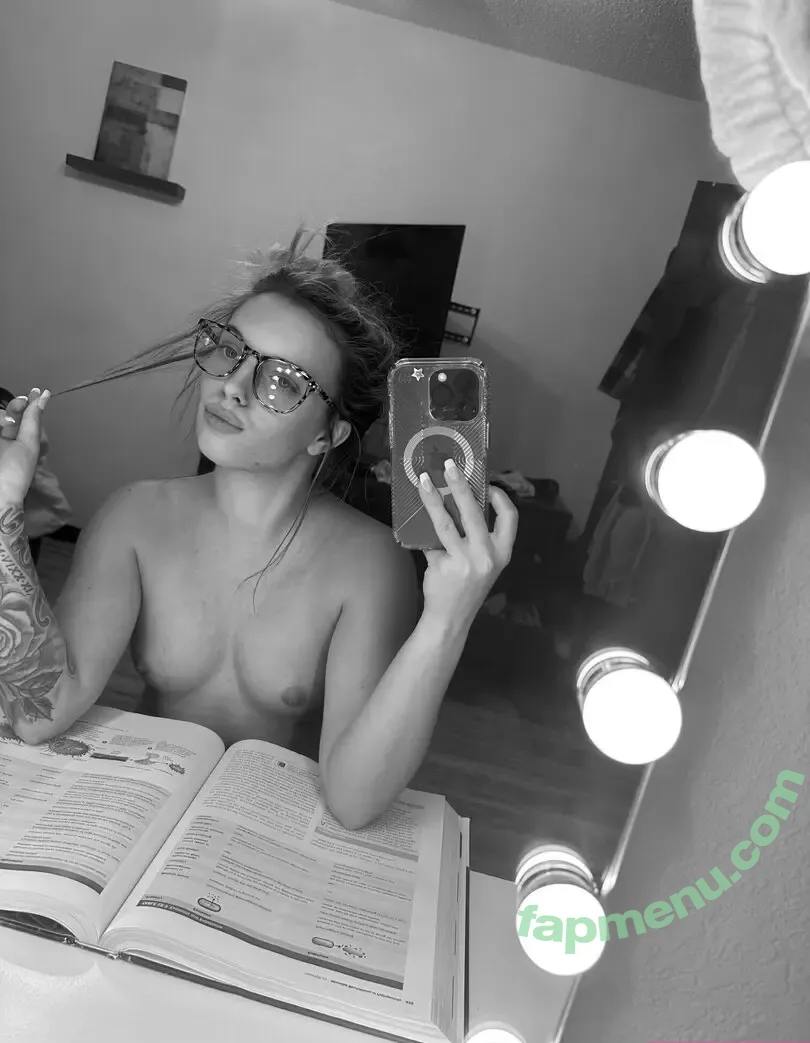 layaubreyfans nude photo #0033 (layaubreyfans)