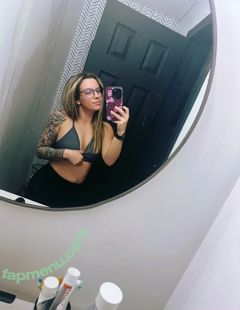 layaubreyfans nude photo #0039 (layaubreyfans)