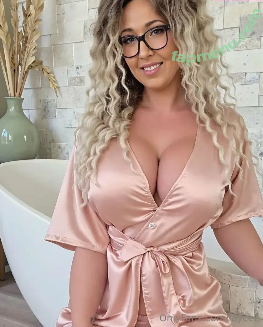 laycee nude photo #0396 (layceeee)