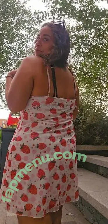 Layla nude photo #0019 (German teacher / laylaleannetaylor / spicerackvip)