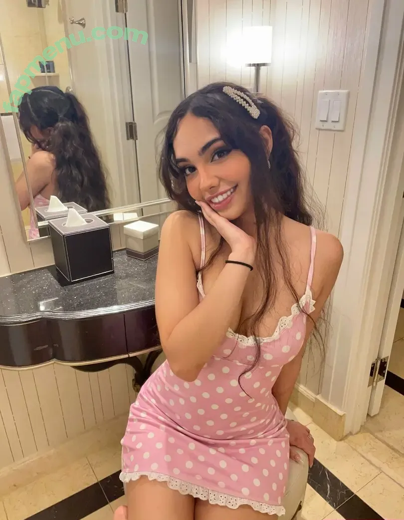 layladelinexo nude photo #0010 (layladelinex)