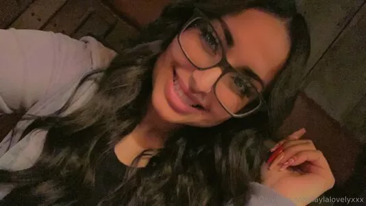 laylalovelyxxx / layla_lovely57 nude photo #1508