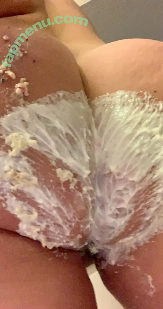 laylalynnunlocked nude photo #0001 (laylaunlocked)
