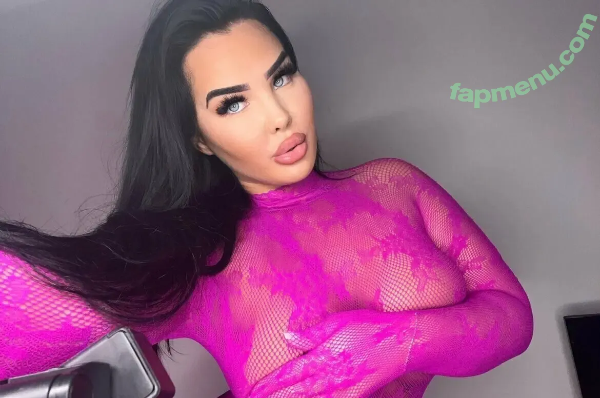 laylarosebstv nude photo #0082 (layla_rose_official_)