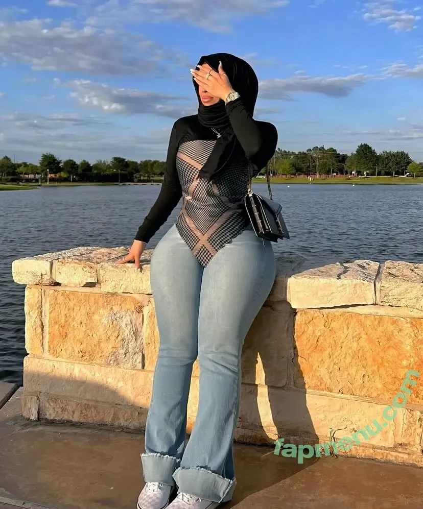 layloolaaaaaa nude photo #0002 (layloolaaaaaa)