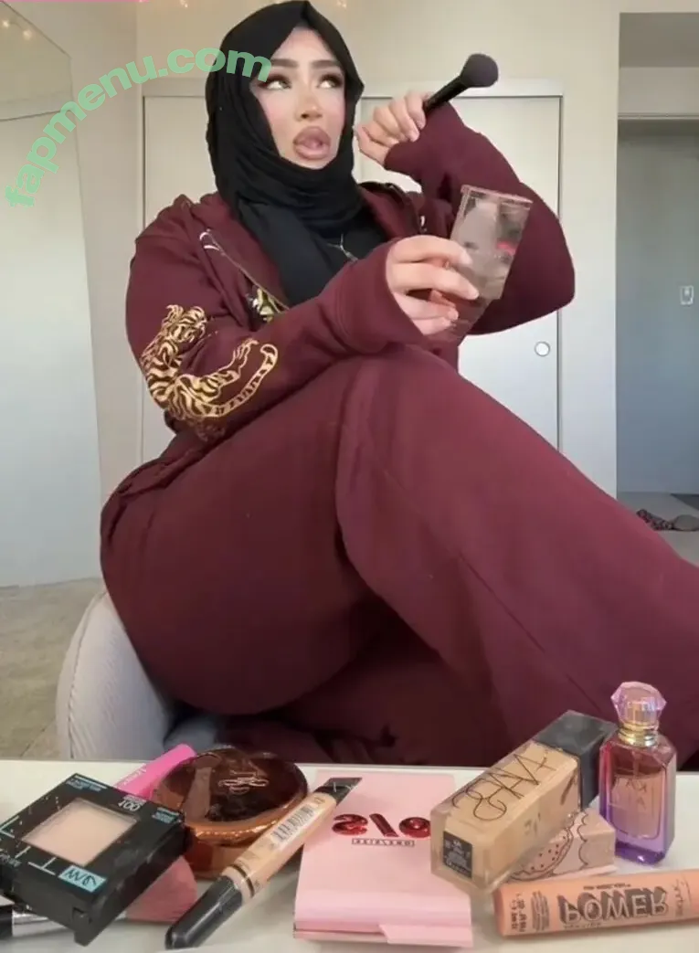 layloolaaaaaa nude photo #0021 (layloolaaaaaa)