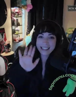 Layna Lazar / LaynaLazar nude photo #0433