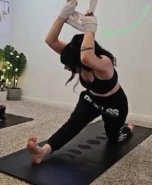 Layna Lazar / LaynaLazar nude photo #0457