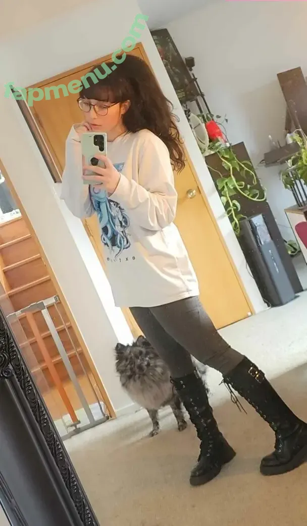 Layna Lazar nude photo #0121 (LaynaLazar)