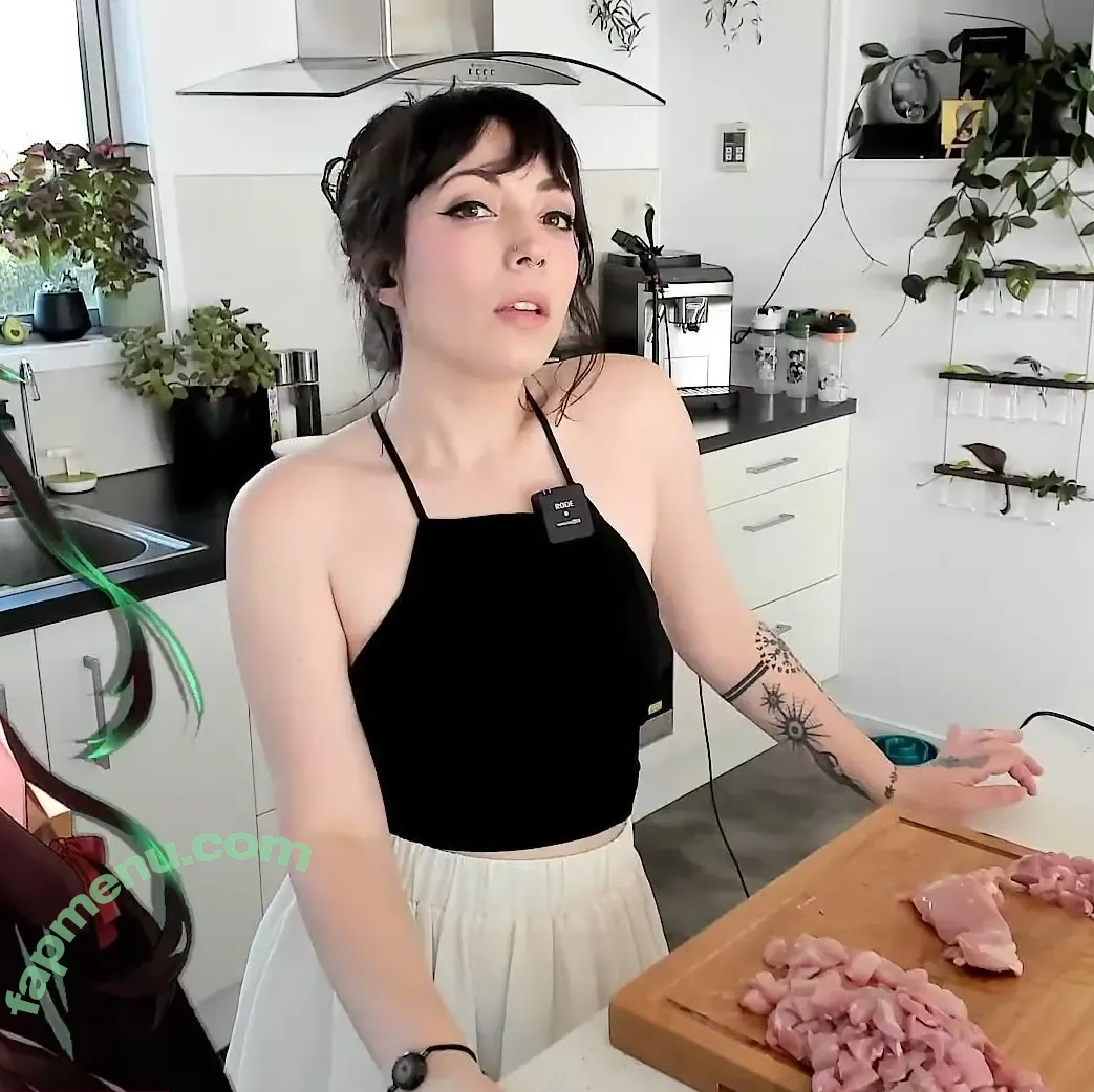 Layna Lazar nude photo #0154 (LaynaLazar)