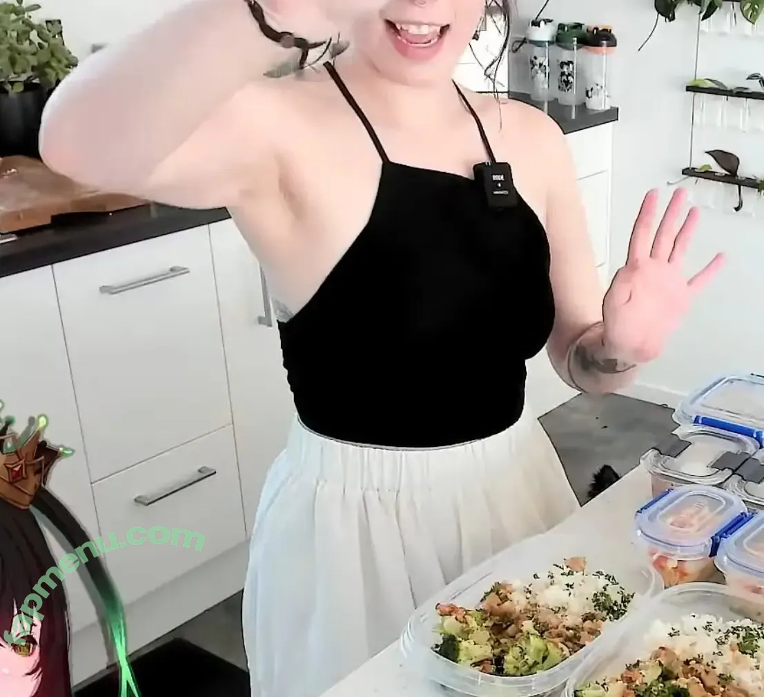 Layna Lazar nude photo #0163 (LaynaLazar)