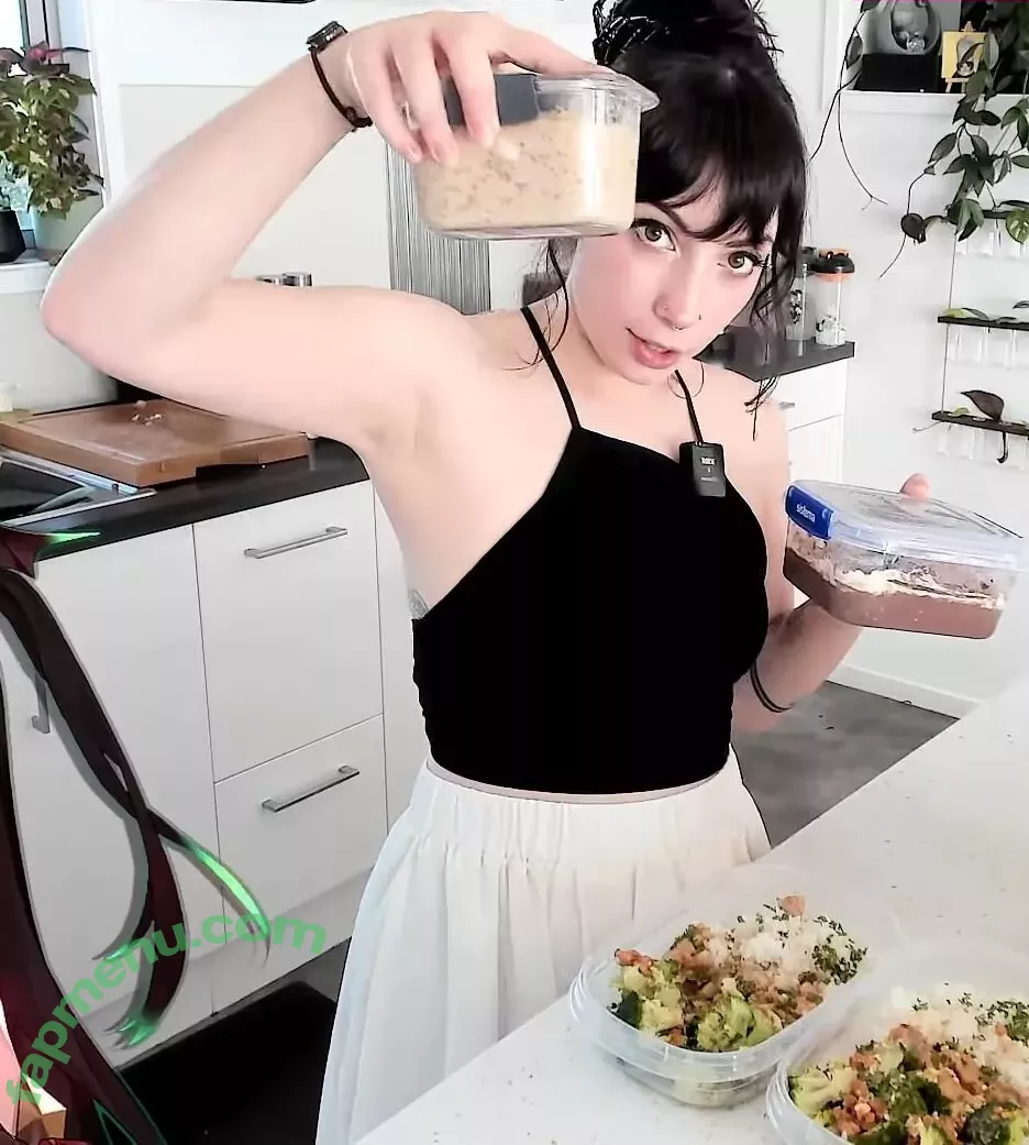 Layna Lazar nude photo #0167 (LaynaLazar)