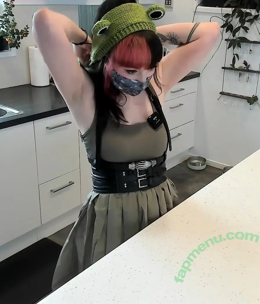 Layna Lazar nude photo #0188 (LaynaLazar)