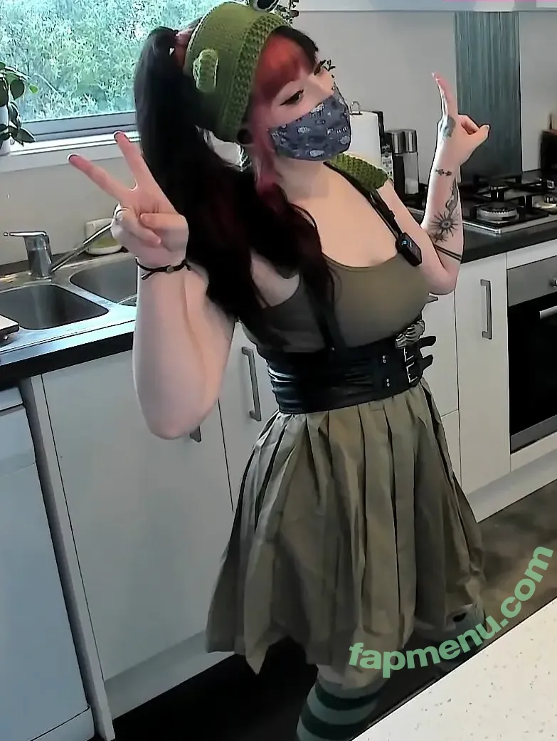 Layna Lazar nude photo #0190 (LaynaLazar)