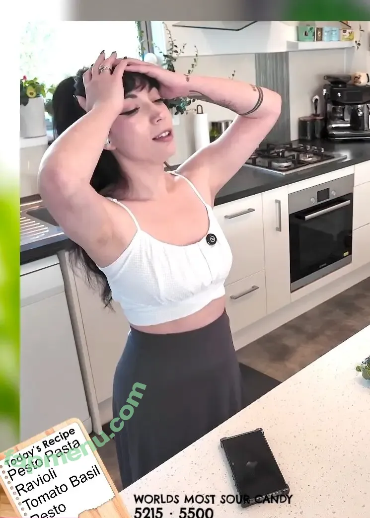 Layna Lazar nude photo #0363 (LaynaLazar)