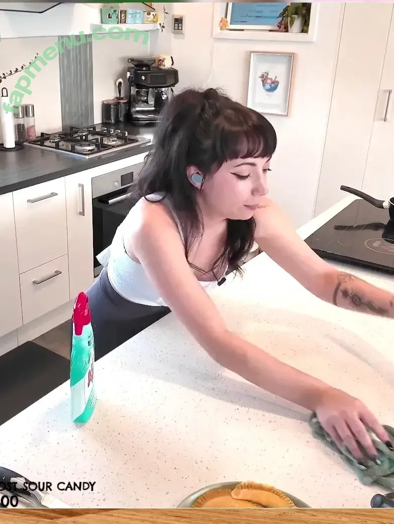 Layna Lazar nude photo #0374 (LaynaLazar)