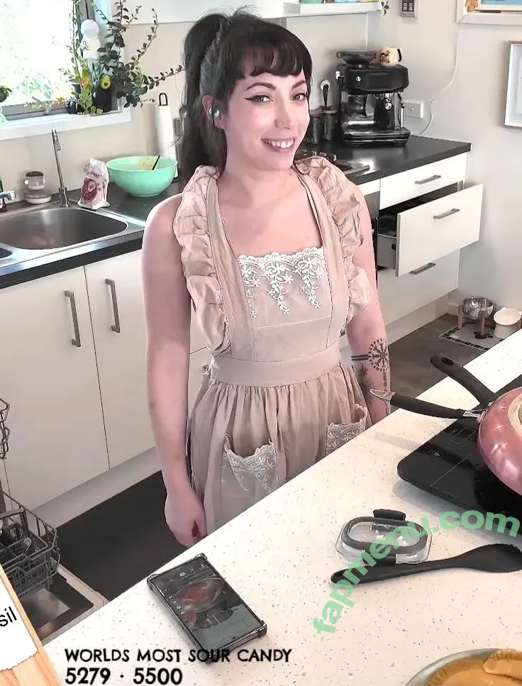 Layna Lazar nude photo #0377 (LaynaLazar)