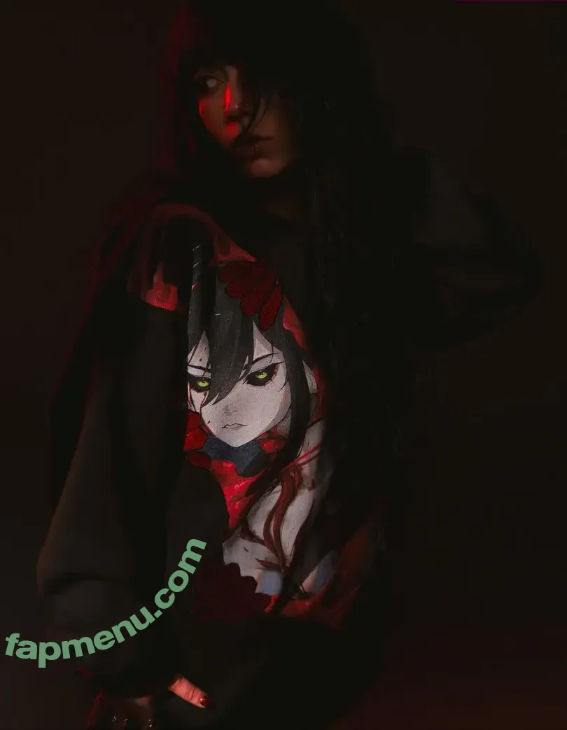 Layna Lazar nude photo #0390 (LaynaLazar)