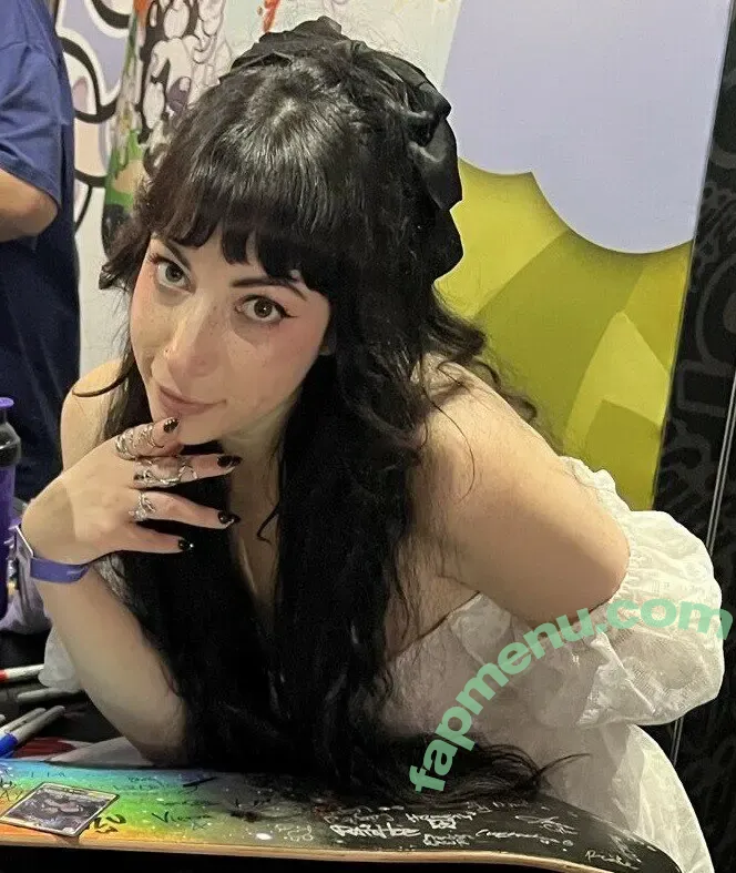 Layna Lazar nude photo #0398 (LaynaLazar)