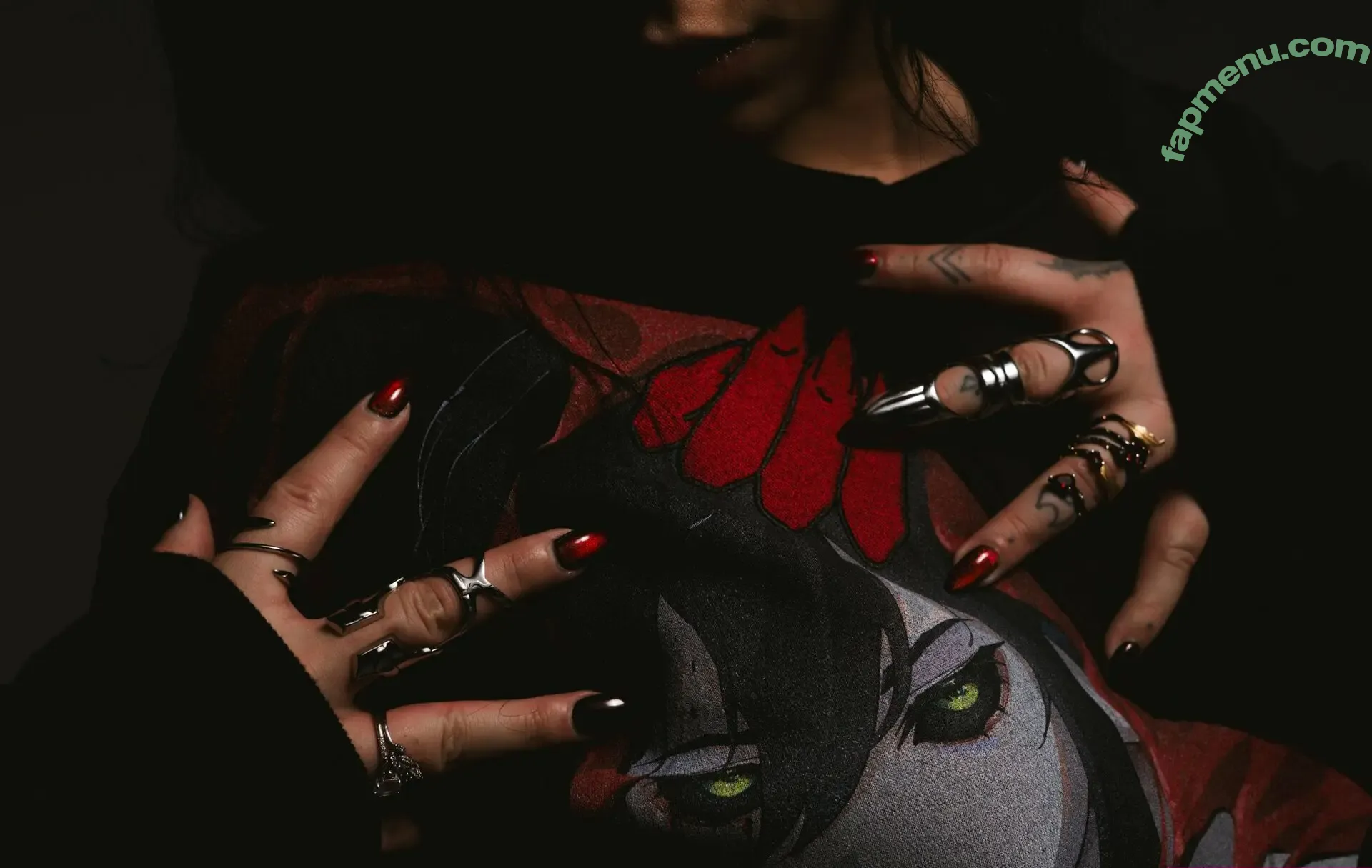 Layna Lazar nude photo #0408 (LaynaLazar)