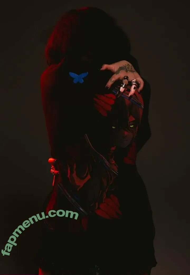 Layna Lazar nude photo #0409 (LaynaLazar)