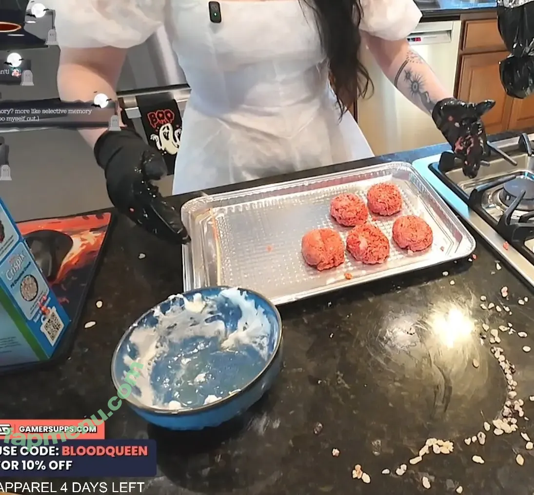 Layna Lazar nude photo #0414 (LaynaLazar)