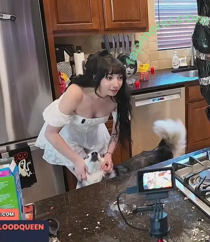 Layna Lazar nude photo #0417 (LaynaLazar)