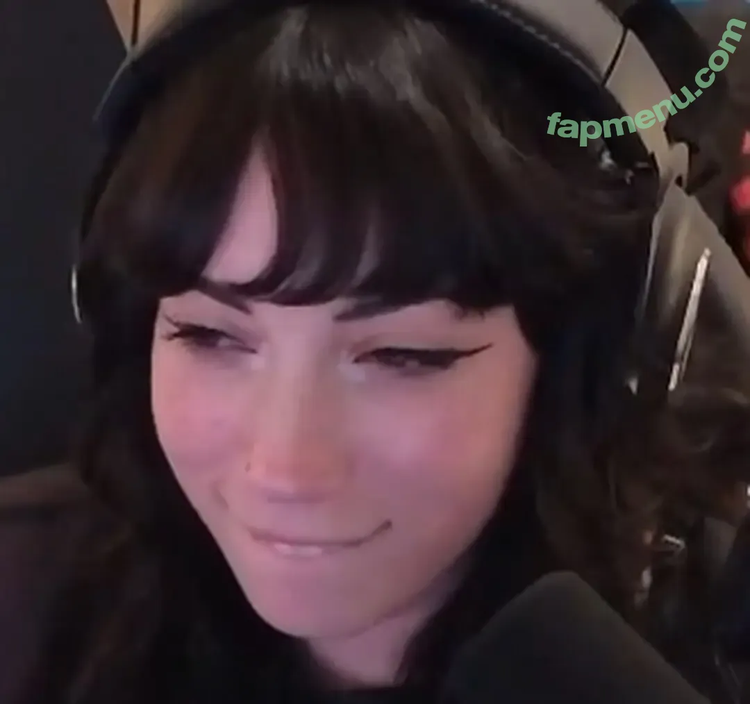 Layna Lazar nude photo #0434 (LaynaLazar)